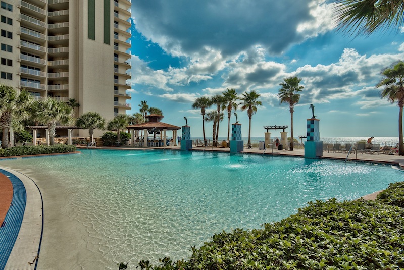 Shores of Panama - Slideshow Image 2